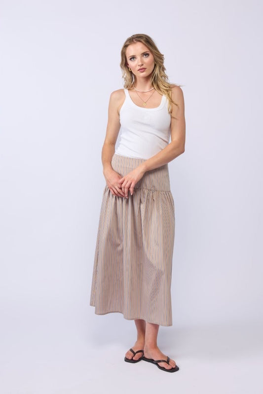 1129 - Ruby Logo Rib - White