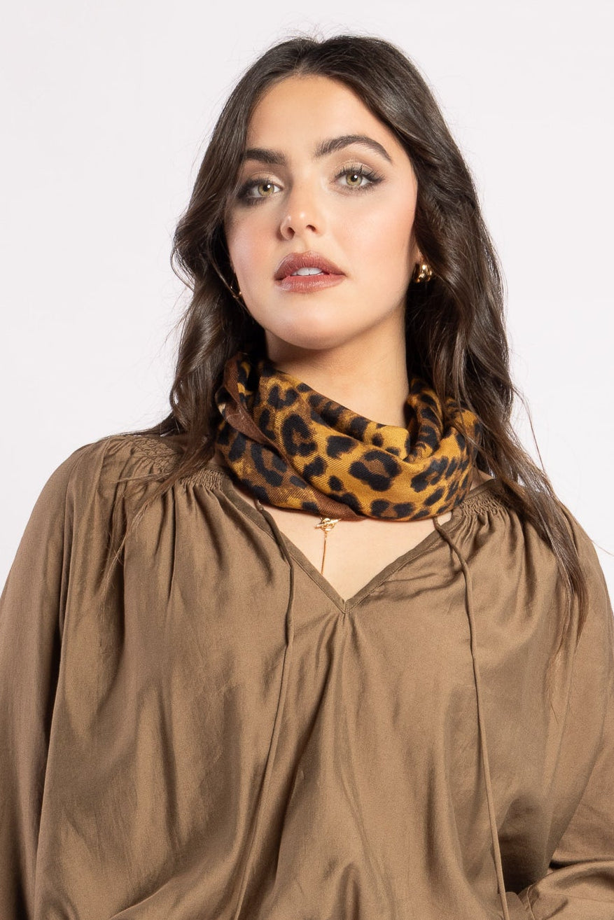 AA2 - Clip Scarf - Dark Animal