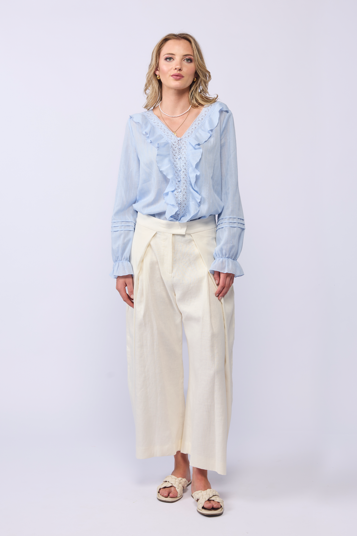 AMELIA BLOUSE L/S - SOFT BLUE