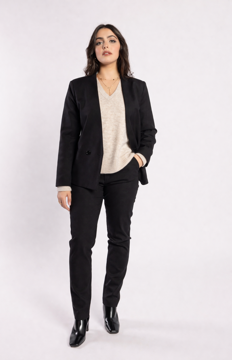 4067 - Lyon Pant - Black