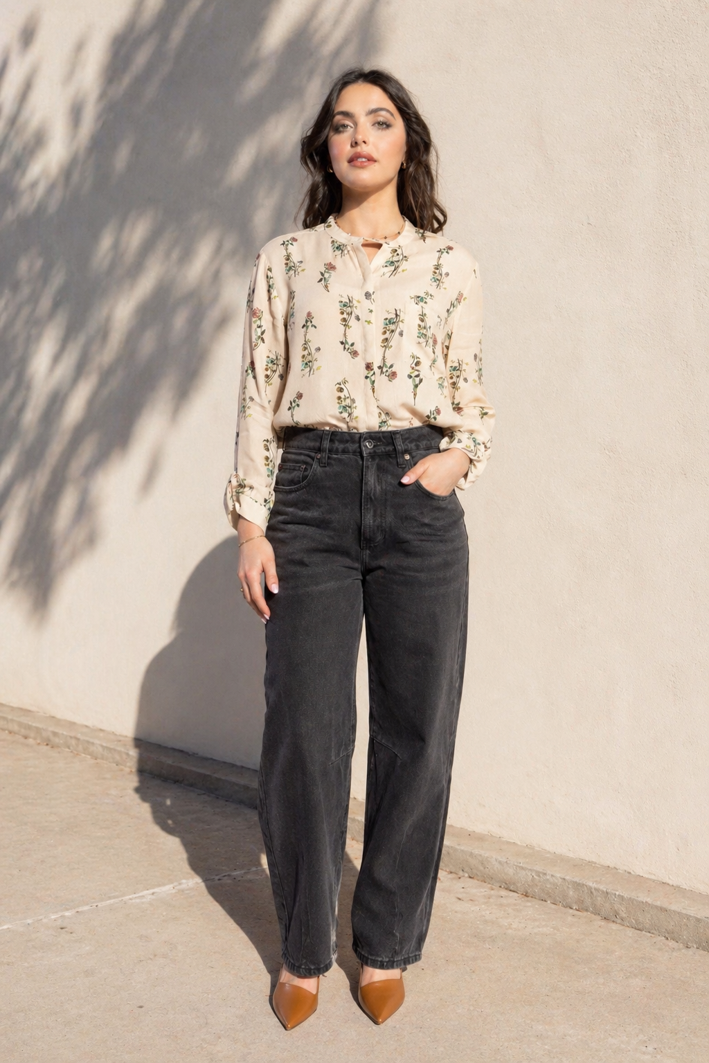 8055 - Salut Shirt - Wild Flower