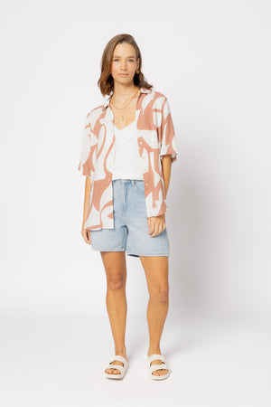 7022 - The Denim Short - Light Denim