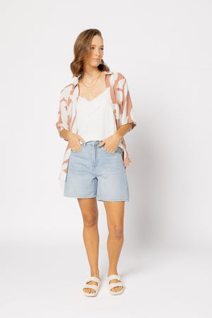 7022 - The Denim Short - Light Denim