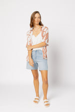 7022 - The Denim Short - Light Denim