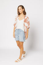 7022 - The Denim Short - Light Denim