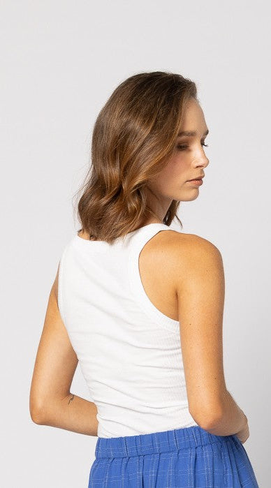 1129 - LOGO - Ruby Rib - White