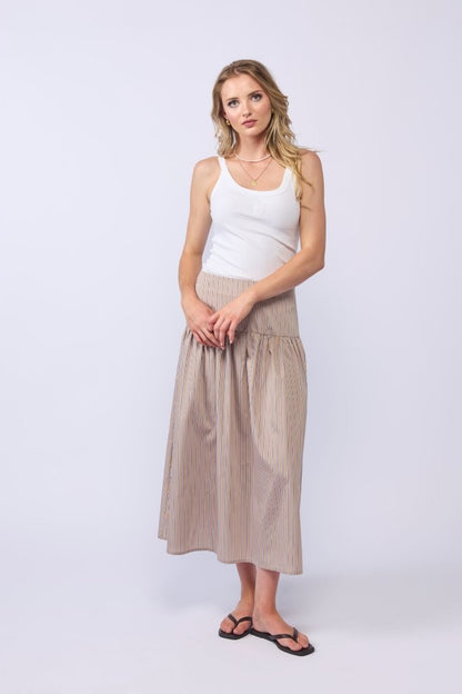 1129 - Ruby Logo Rib - White