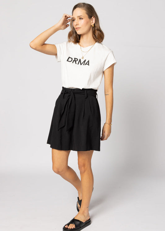 1131 - Drma Tee - White/Black