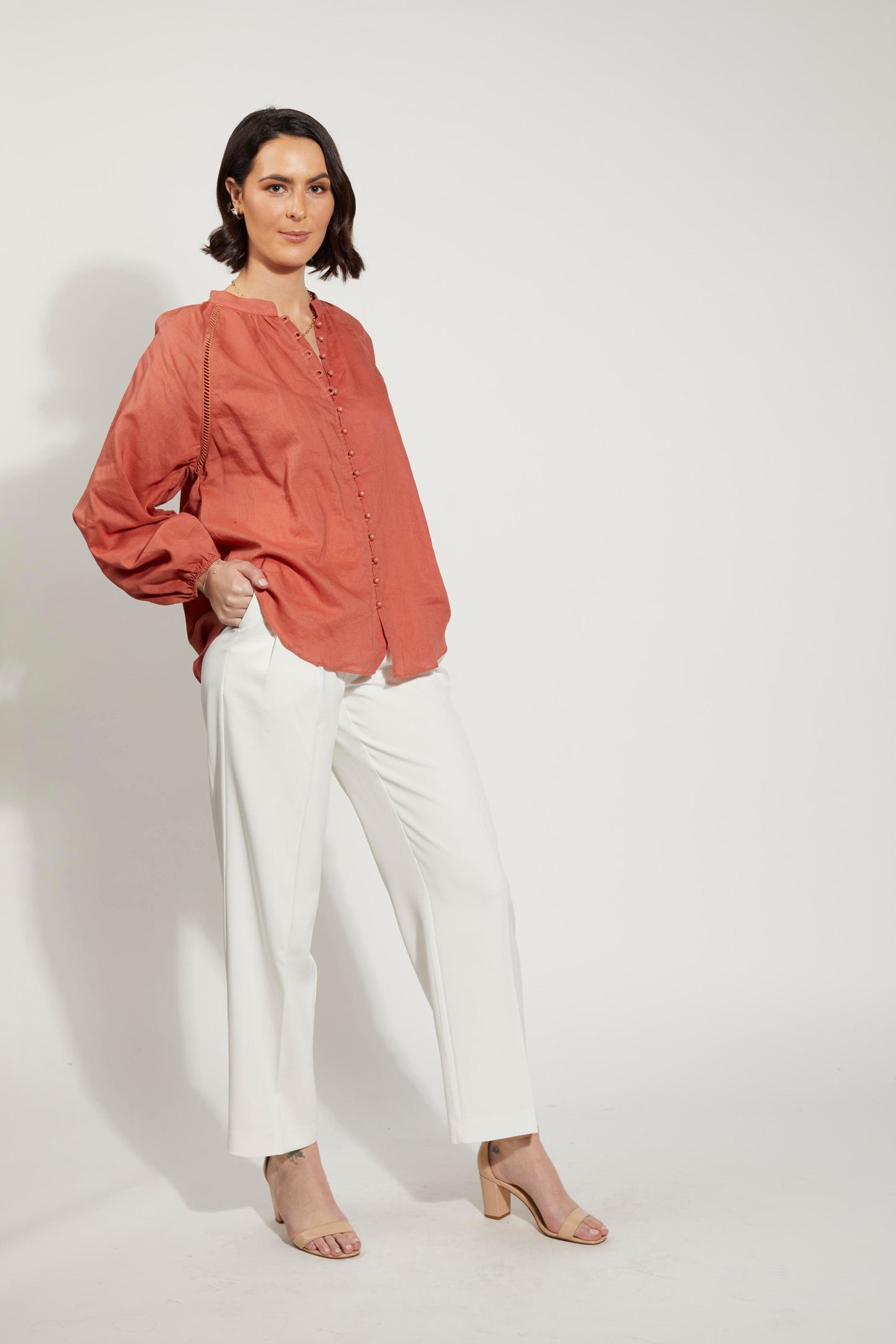 4039 - Sassy Pant - Ivory