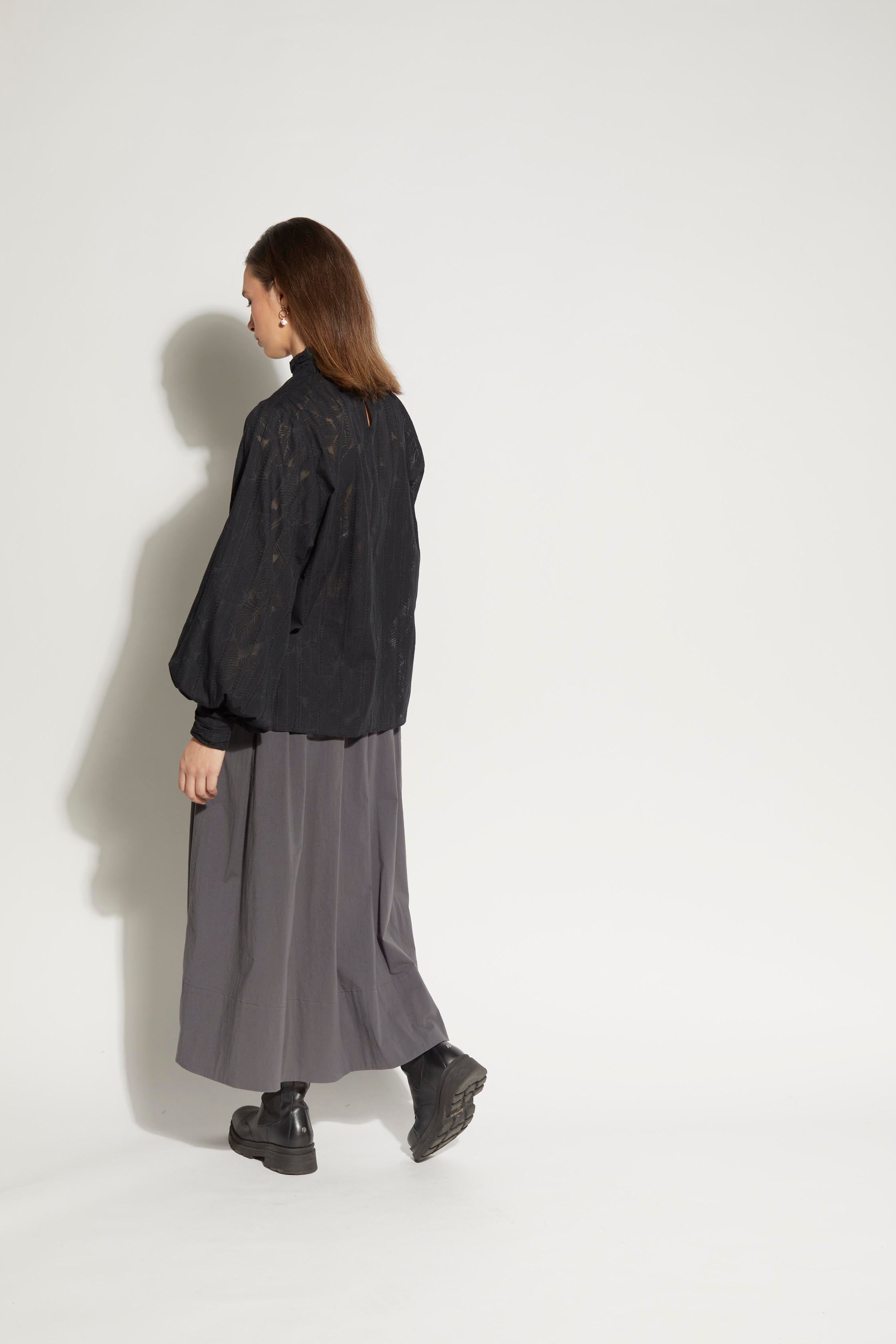 LOUGHLIN - 6052L - Direction Skirt - Smoke