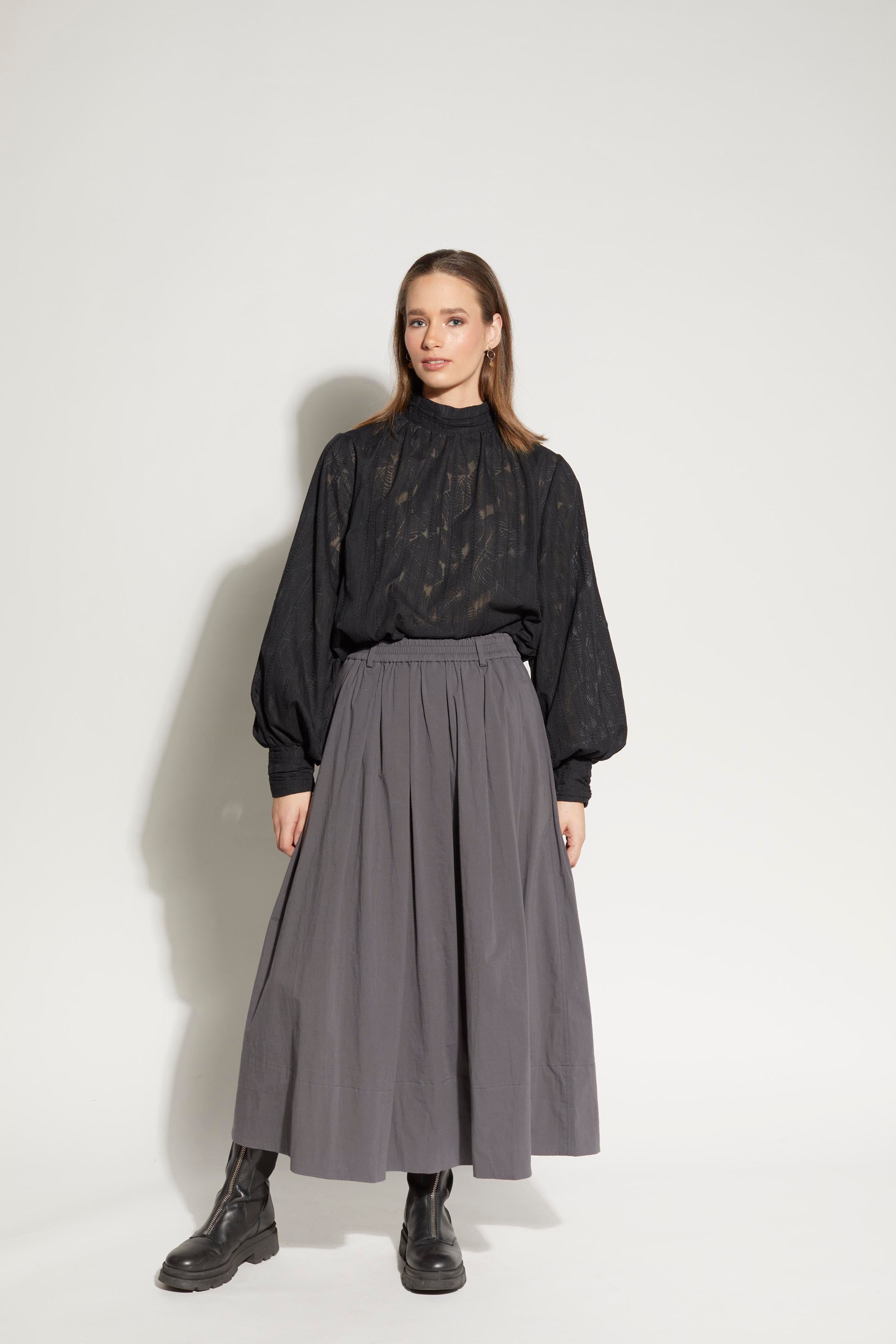 LOUGHLIN - 6052L - Direction Skirt - Smoke