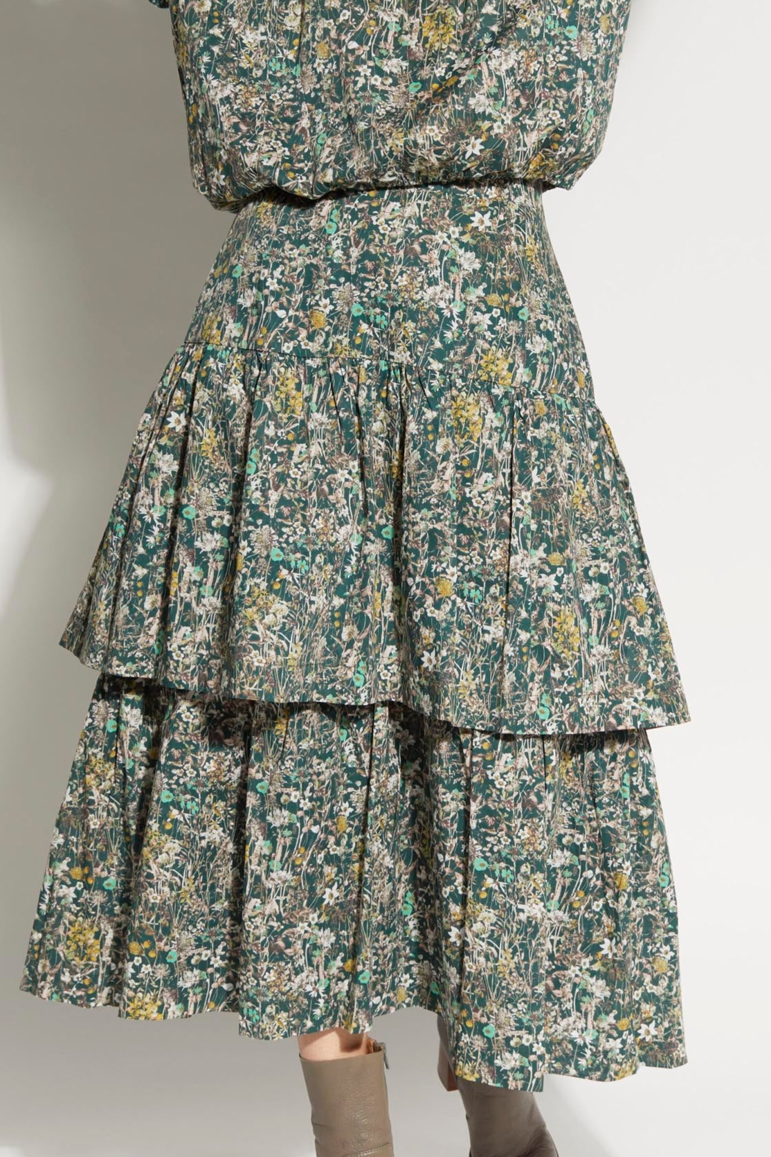 LOUGHLIN - 6053L - West Skirt - Woodlands