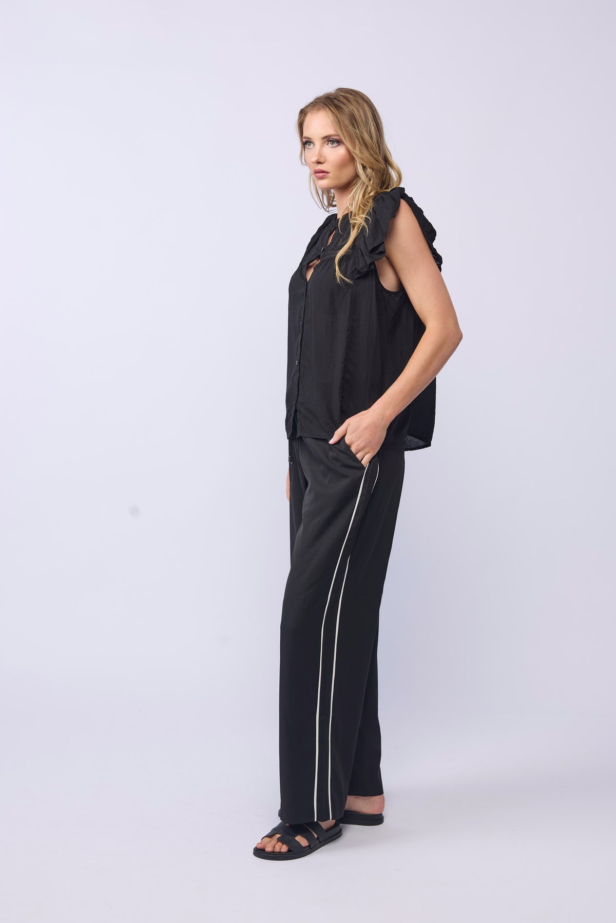 SI BLOUSE - BLACK