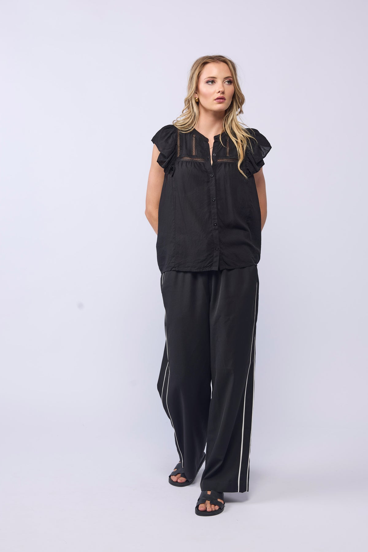 SI BLOUSE - BLACK