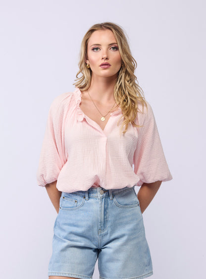 7022 The Denim Short - Light Denim