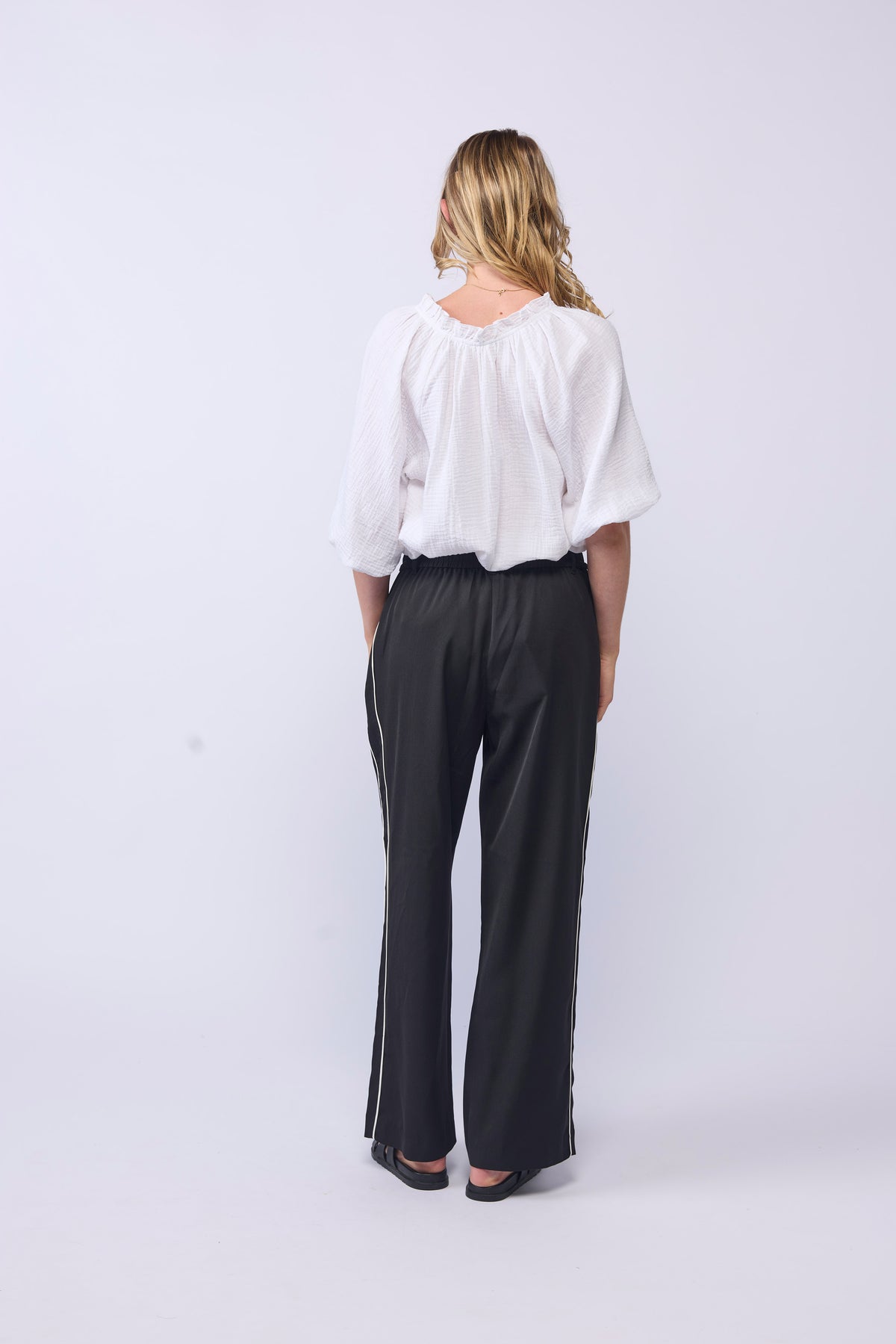 BREEZE TOP - WHITE