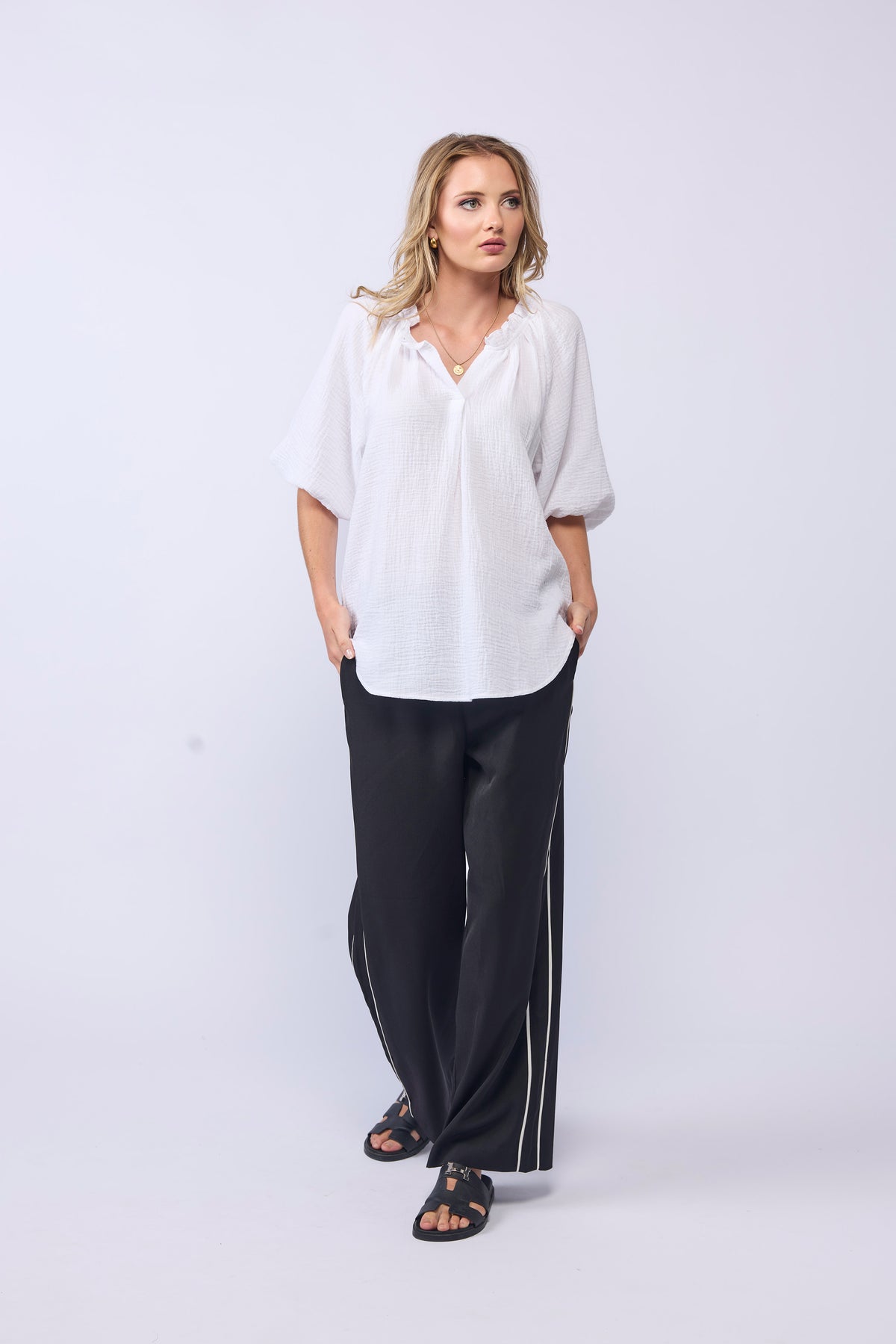 BREEZE TOP - WHITE