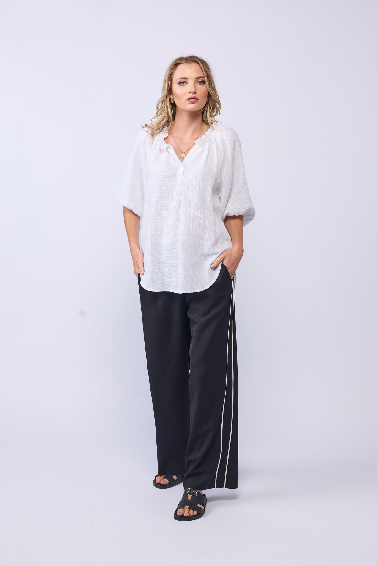 BREEZE TOP - WHITE