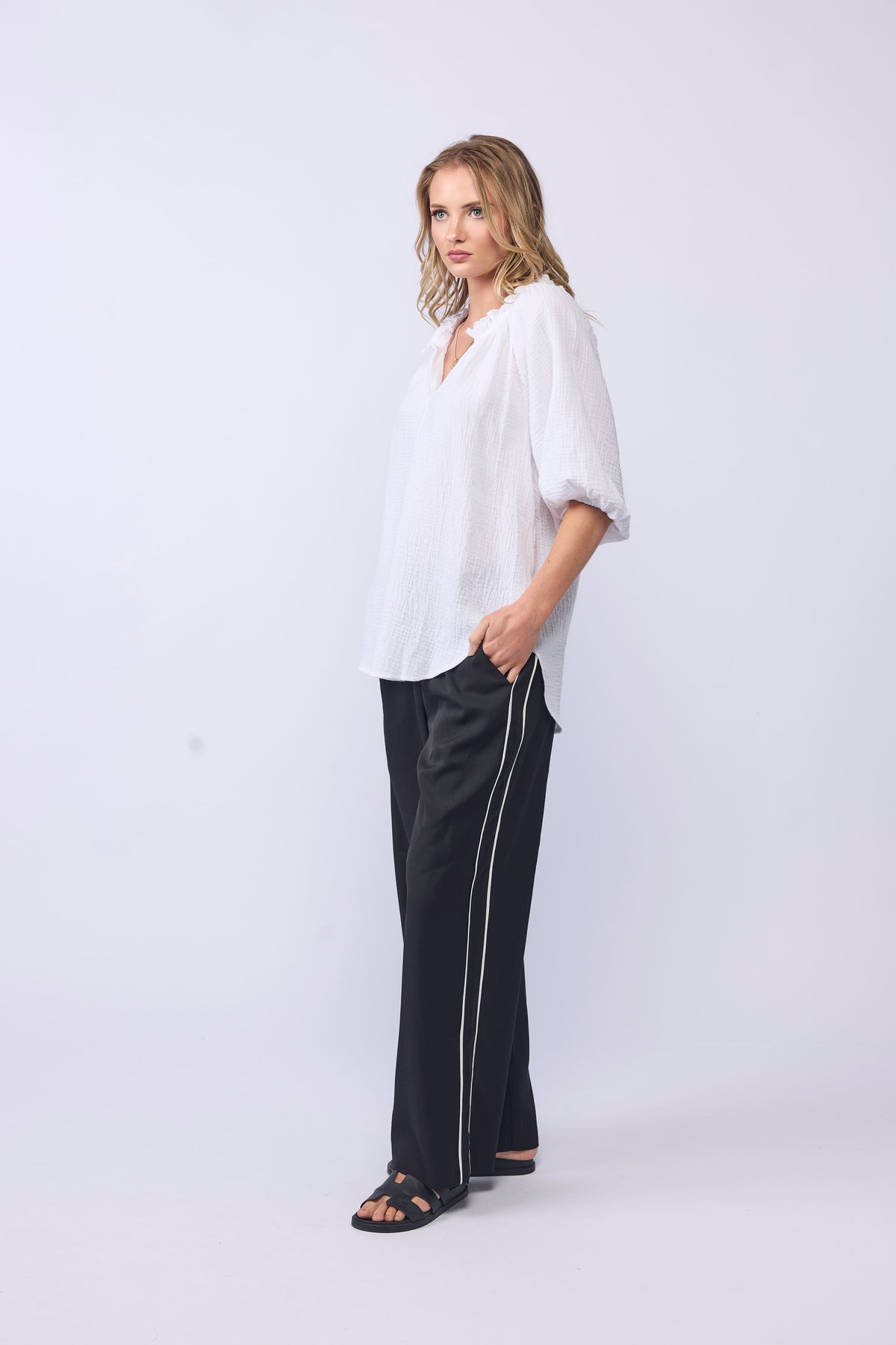 BREEZE TOP - WHITE
