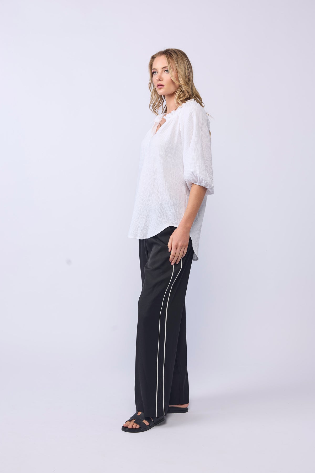 BREEZE TOP - WHITE