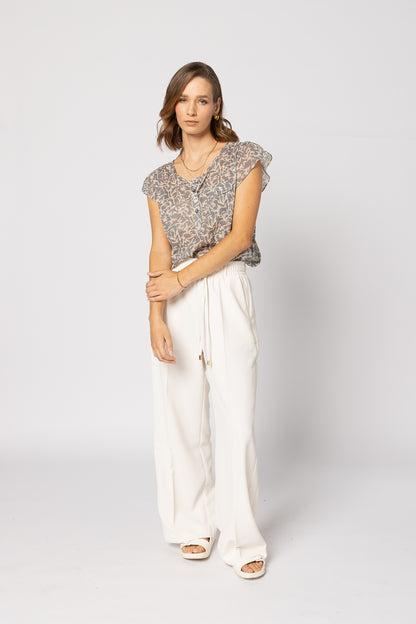 1282 - Tea Time Top - Silver Cloud