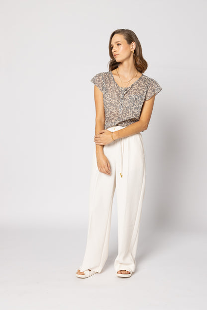 1282 - Tea Time Top - Silver Cloud