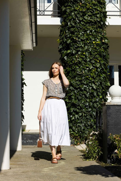 1282 - Tea Time Top - Silver Cloud