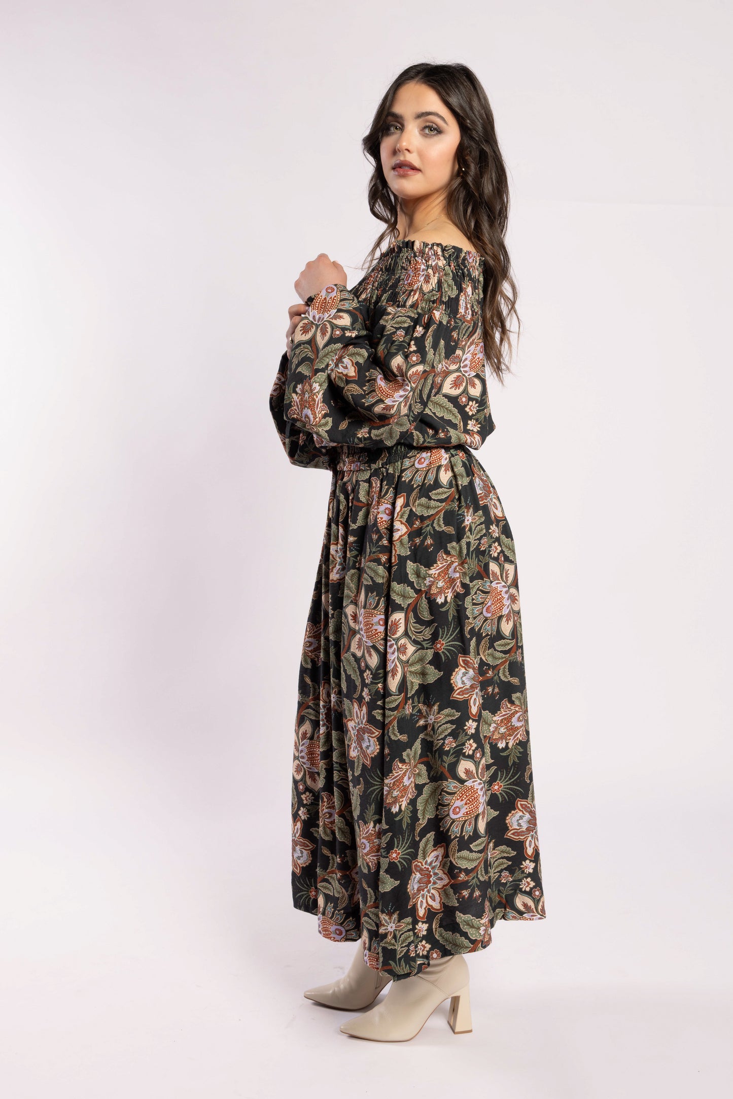 6065 - Lost Skirt - Del Ray Black