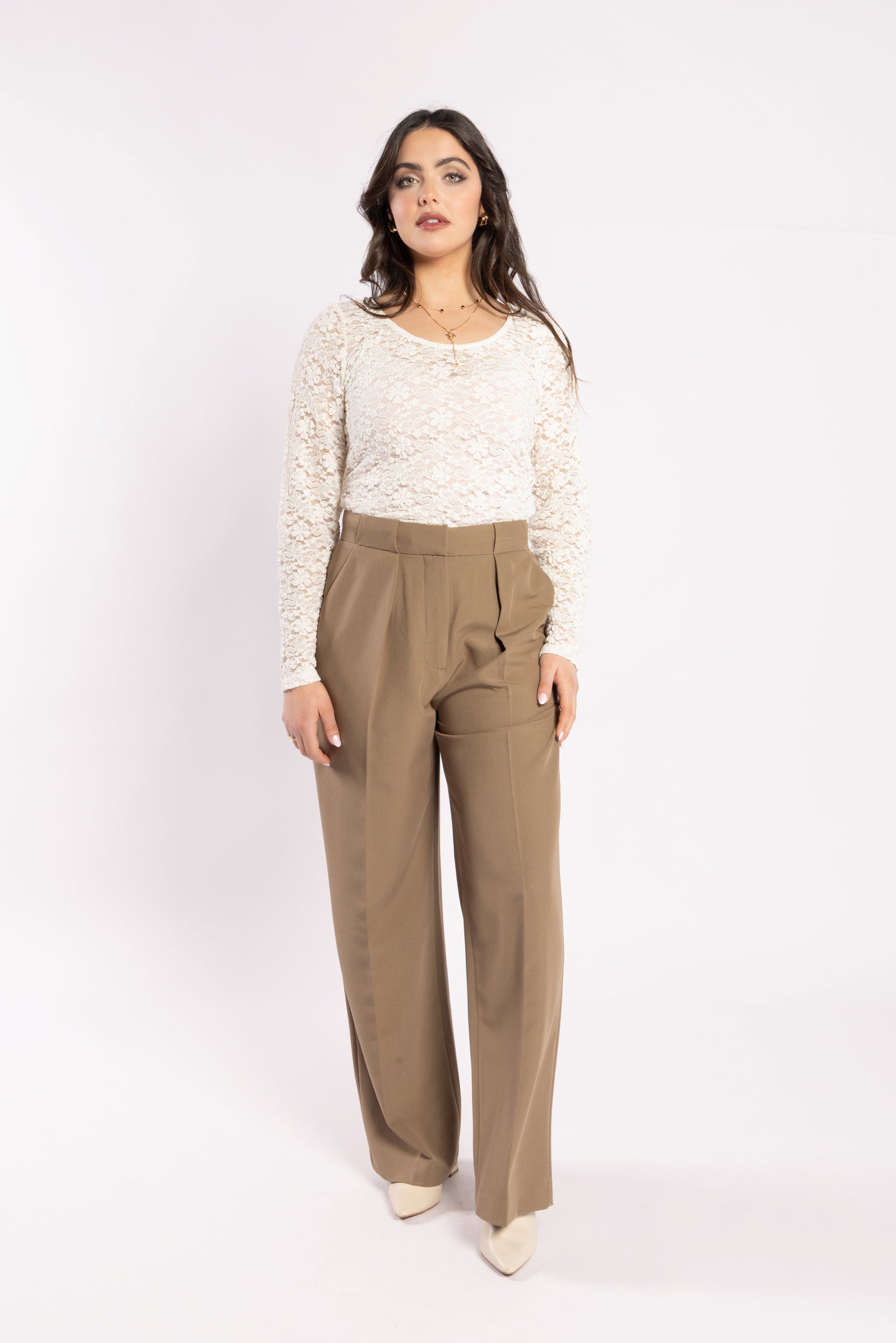 1303 - Fav Layer Top - Creme
