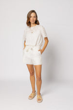 7010 - Capone Short - White