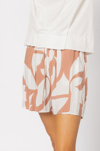 7026 - Bondi Short - Amber Geo