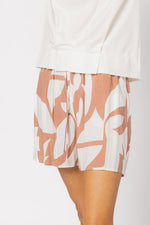 7026 - Bondi Short - Amber Geo
