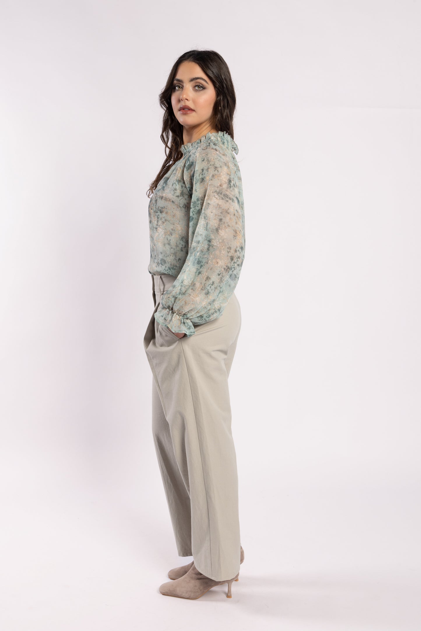 1322 - Bon Blouse - Fossil Print