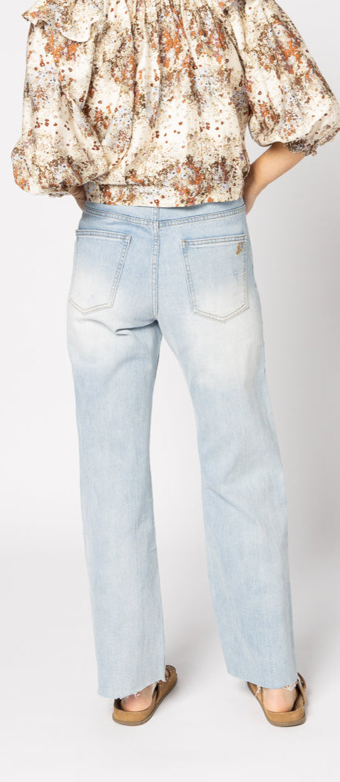 9032 - Case Jean - Light Denim