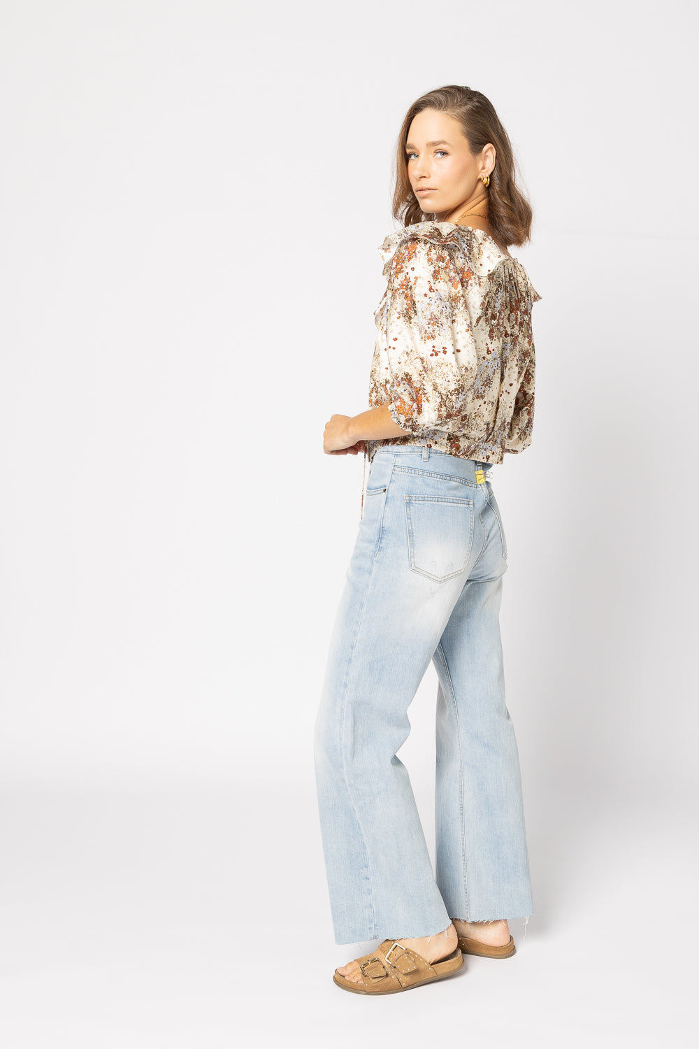 1323 - Belle Blouse - Summer Field