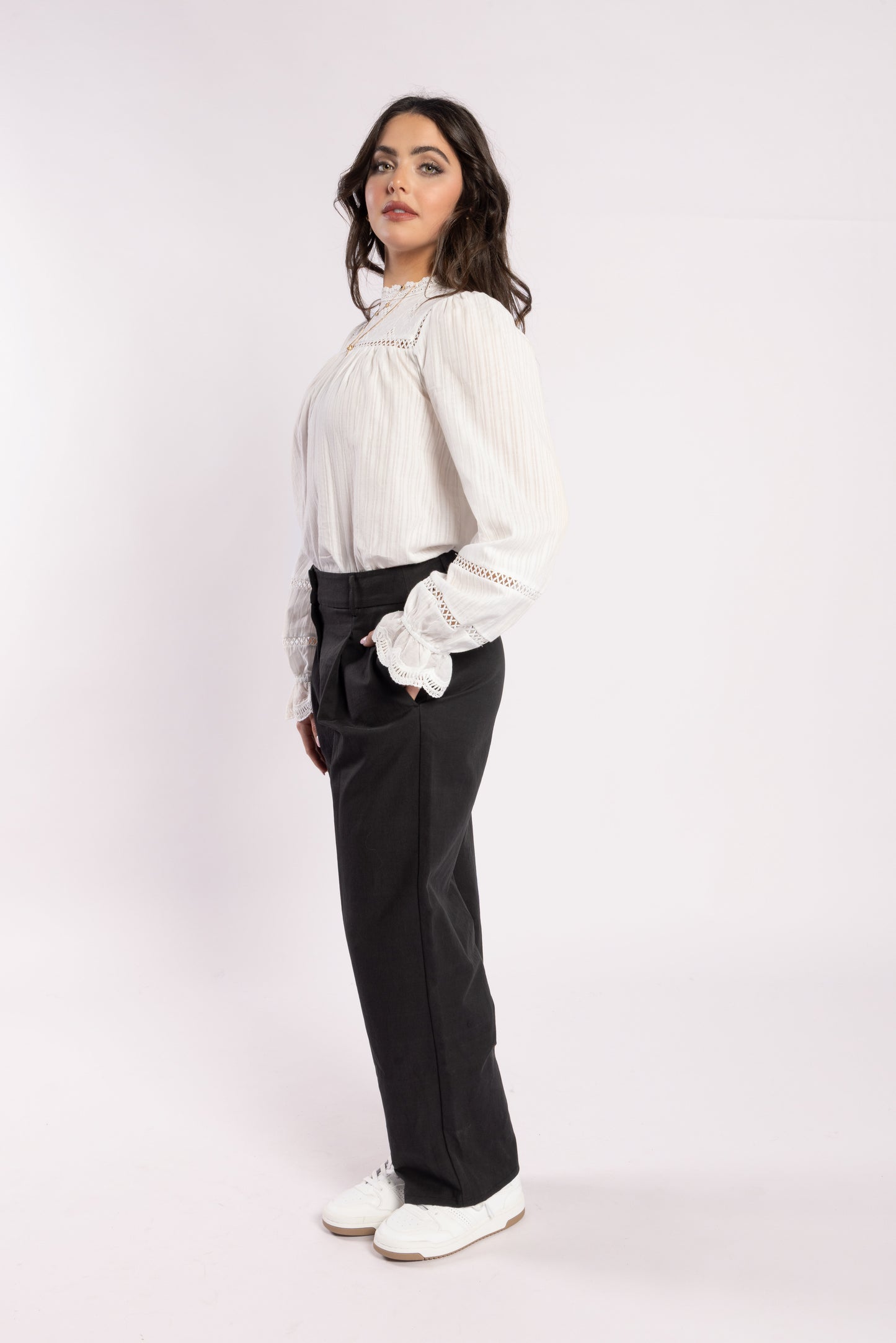 1329 - Bon Jour Blouse - White