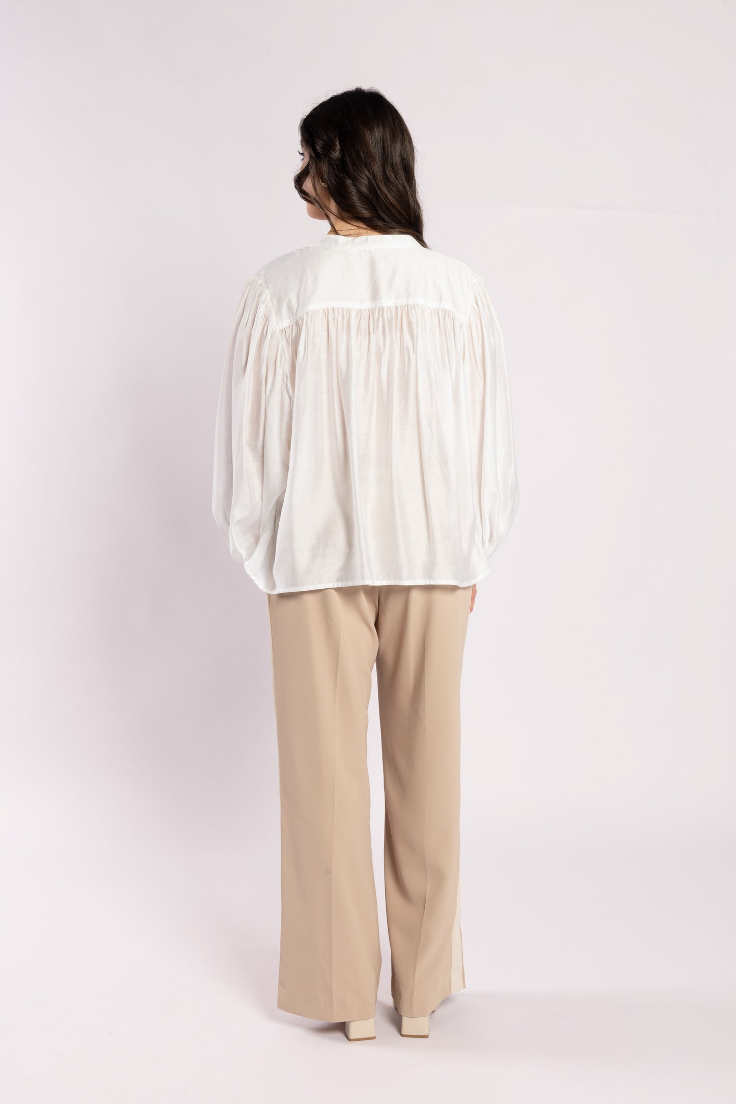 1339 - Artiste Blouse - Off White