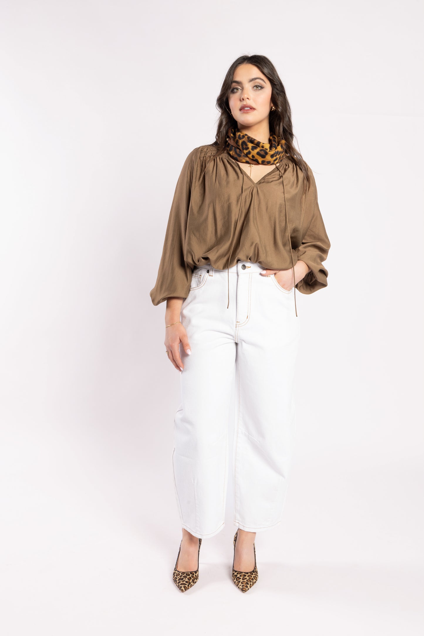 1340 - Ca Va Blouse - Coffee