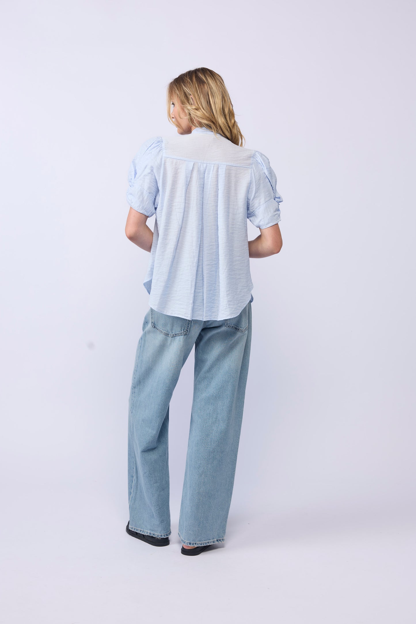 *NEW ARRIVAL* 1355 Seville Blouse - Soft Blue