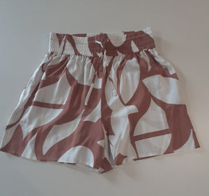 7026 - Bondi Short - Amber Geo