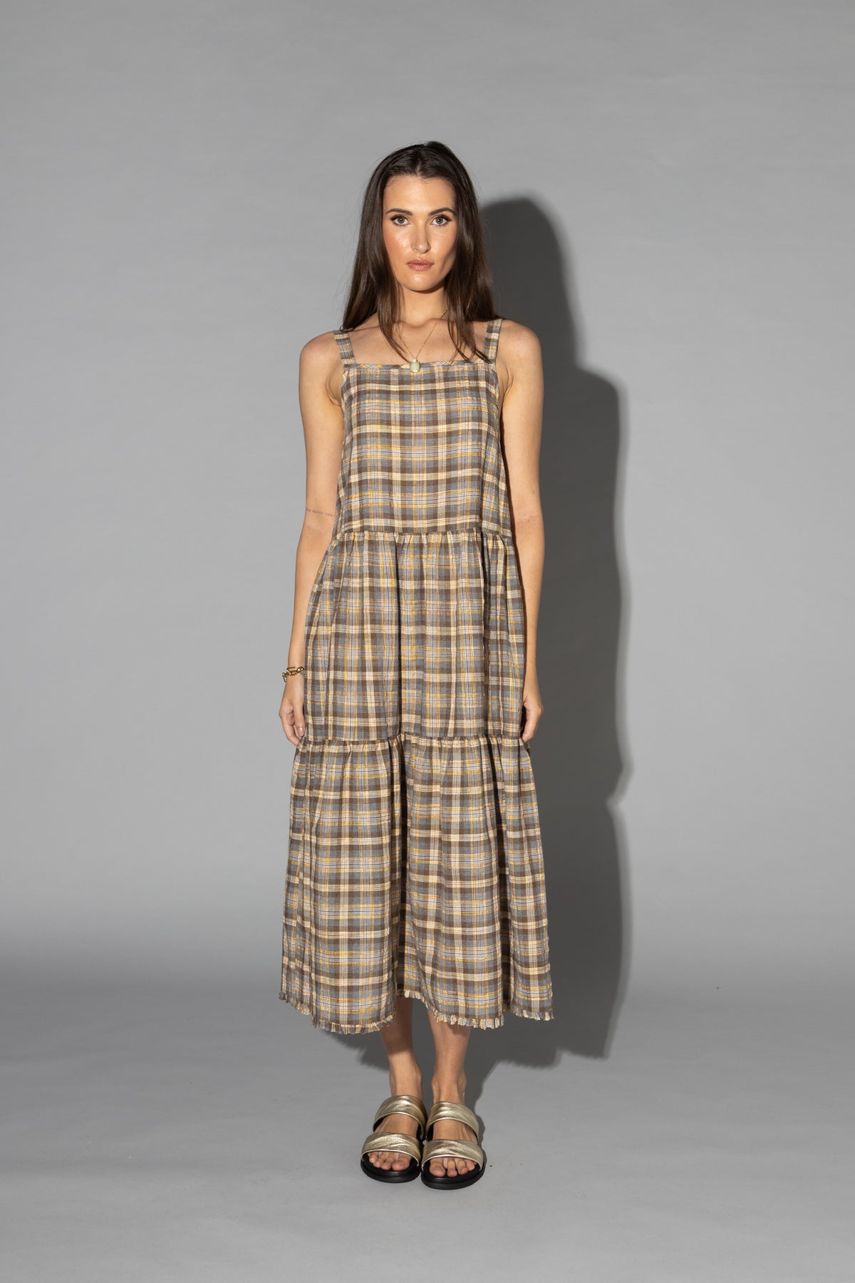 2148 - Earth Dress - Ground Check