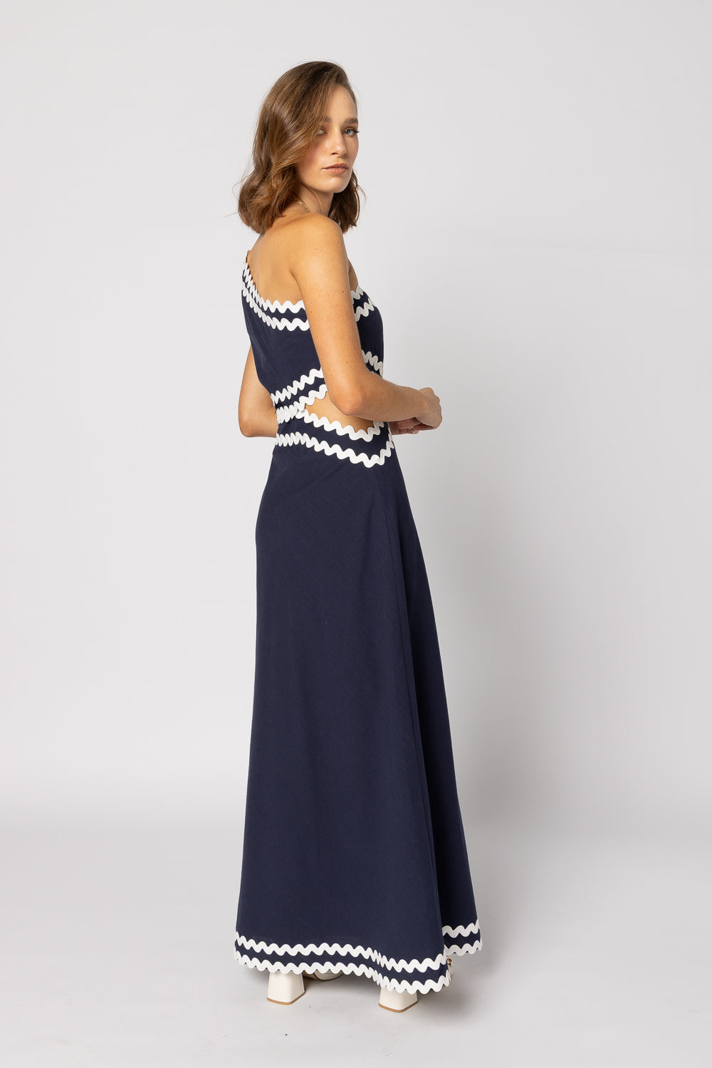2227 - Rikki Dress - Navy White