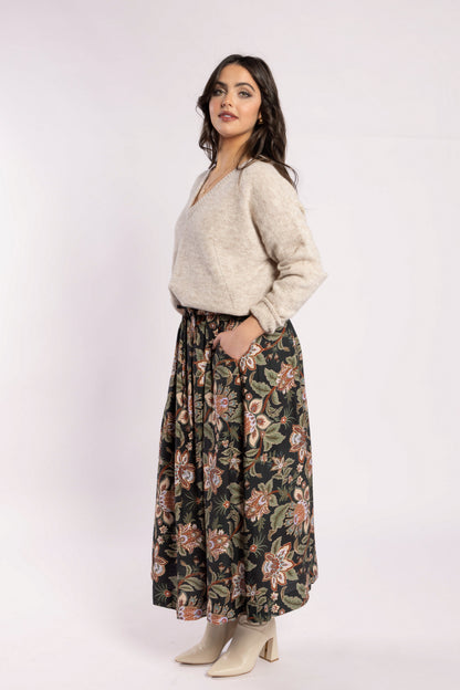 6065 - Lost Skirt - Del Ray Black