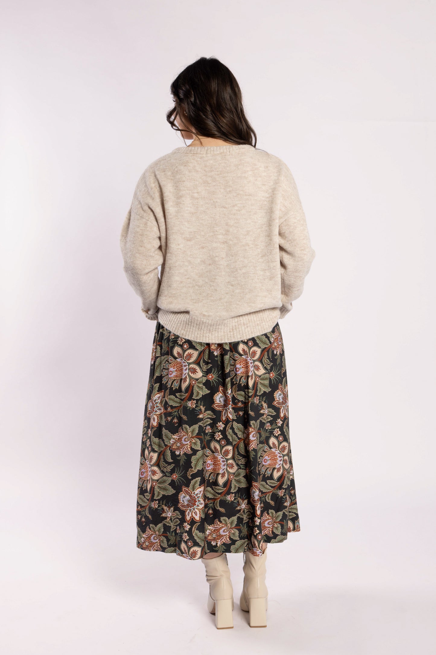 6065 - Lost Skirt - Del Ray Black