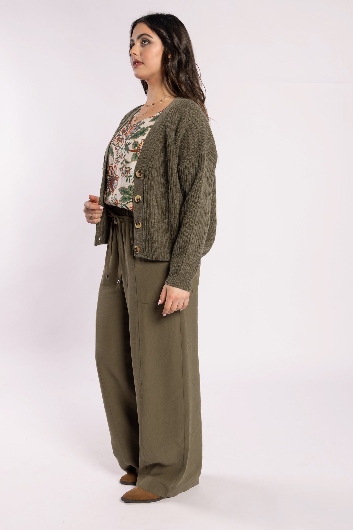 3075 - Taffy Cardi - Olive Green
