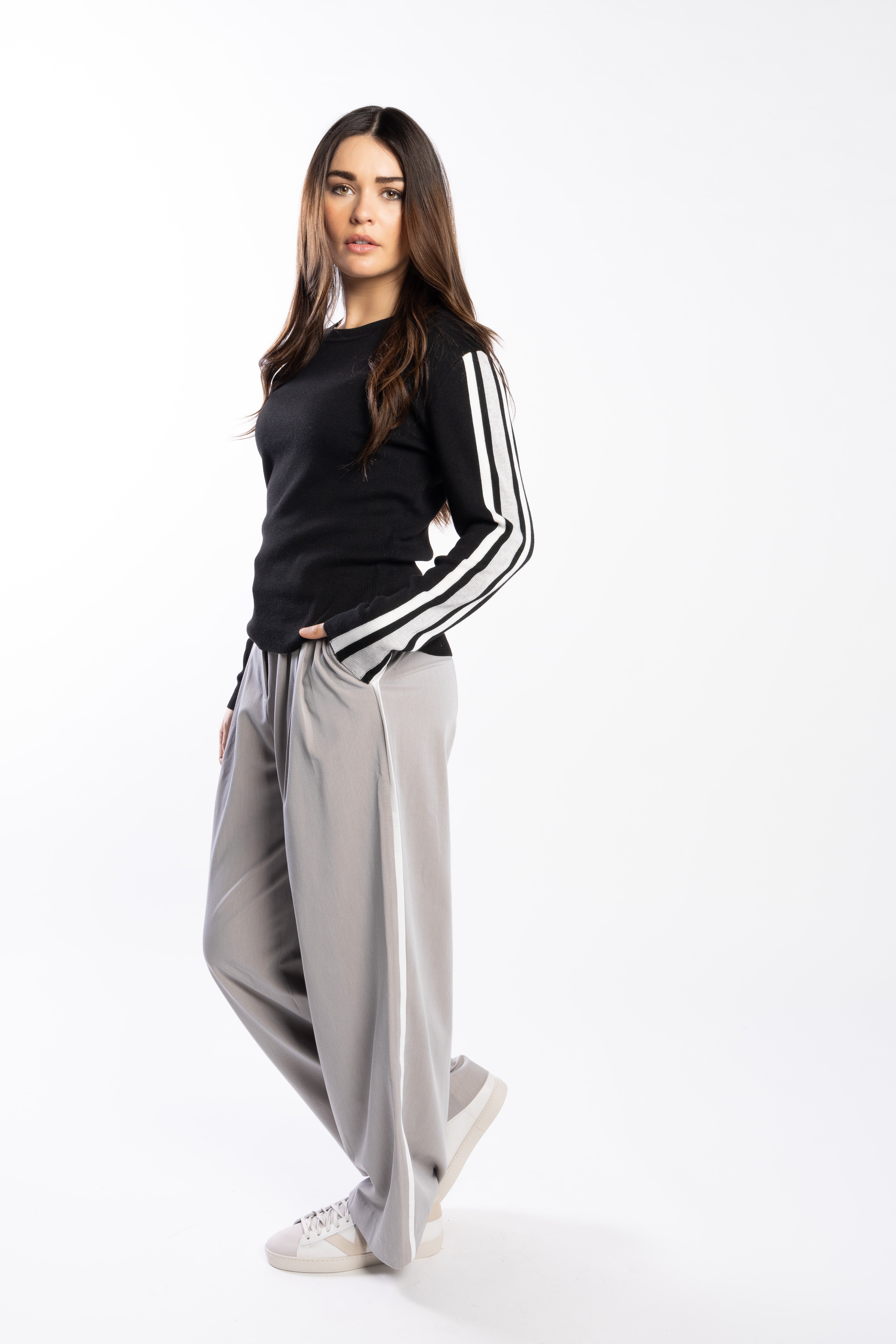 3077 - Racer Sweater - Black/Pearl/Silver