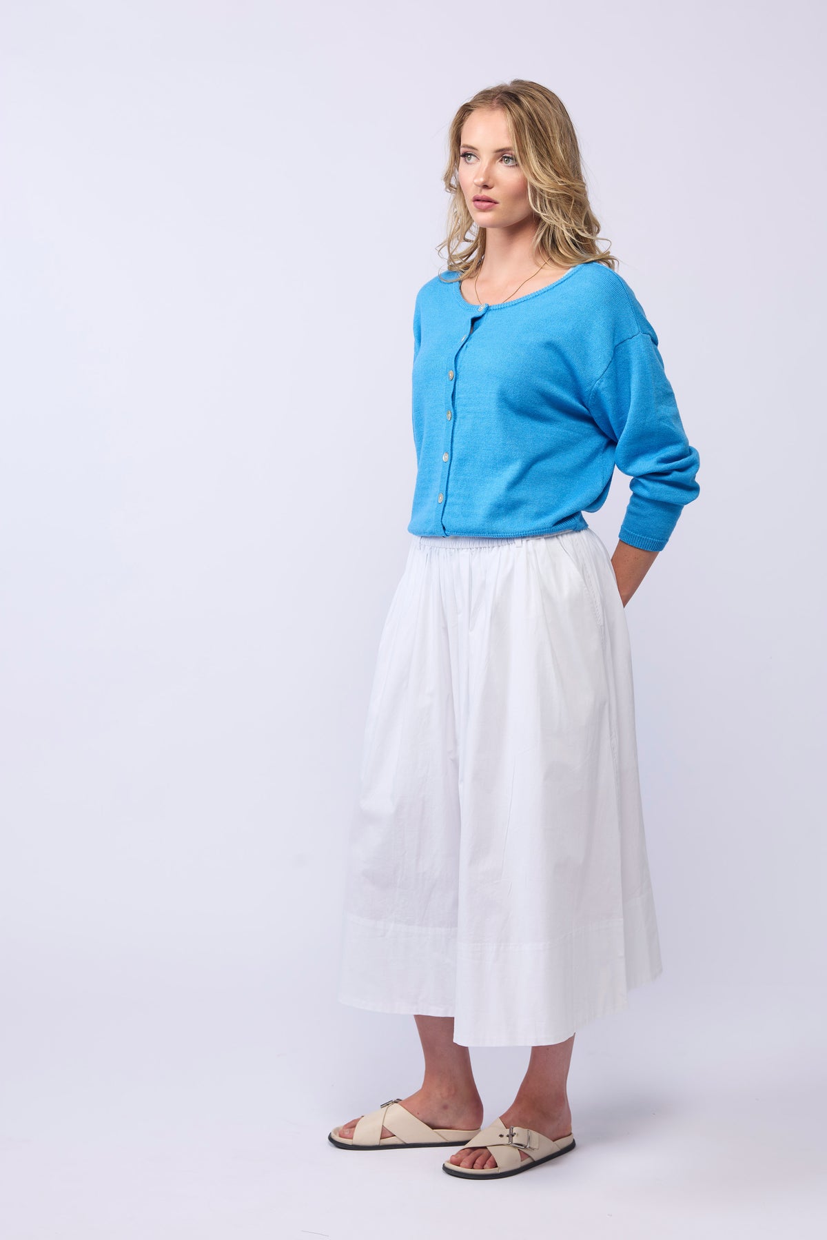 BEYOND CARDI - OCEAN BLUE