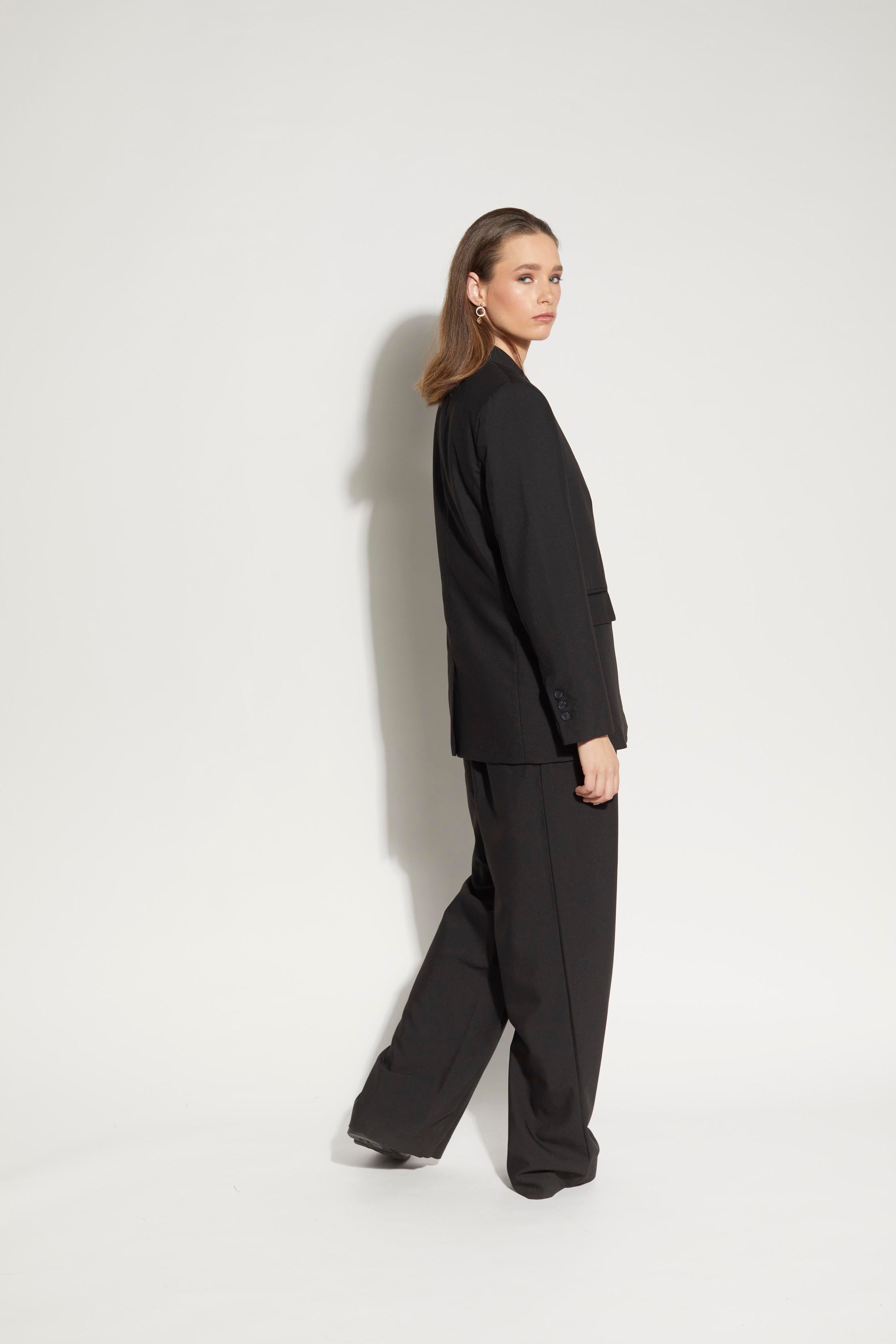 5058L - North Blazer - Black