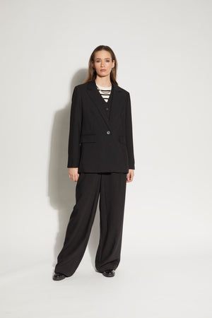 5058L - North Blazer - Black