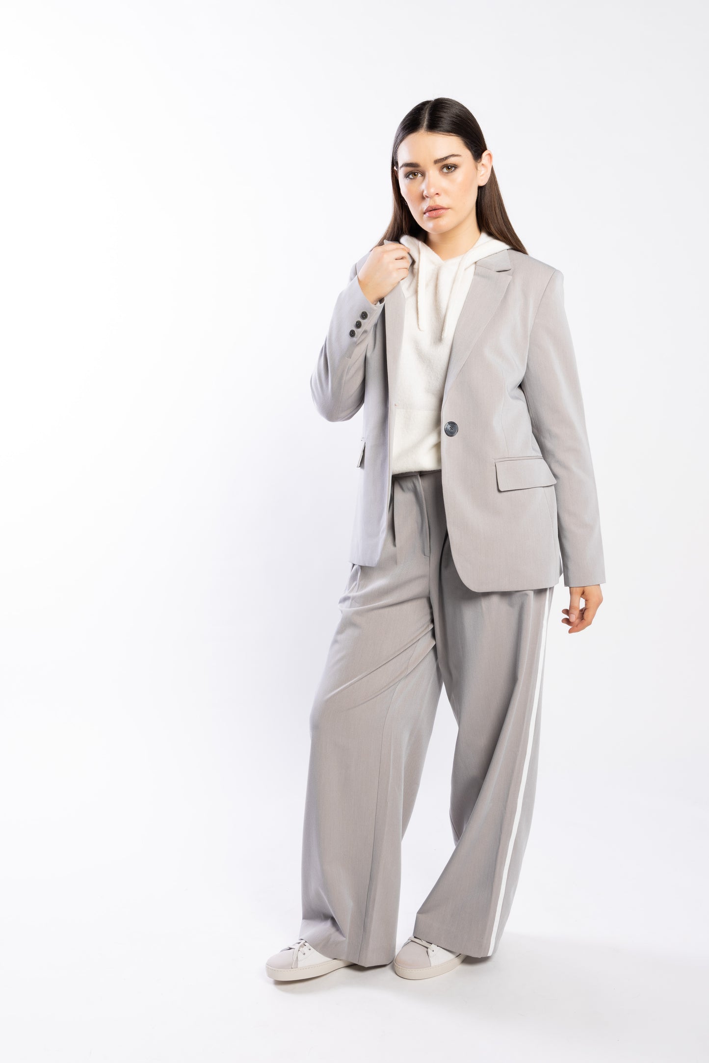 5068 - Beatrice Blazer - Putty
